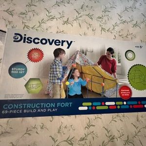 Discovery kids construction fort